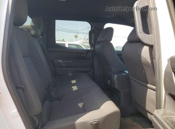 3TMKB5FN2SM030166 2025 TOYOTA TACOMA White უკანა სავარძლების ხედი