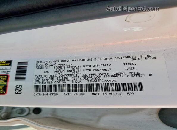 3TMKB5FN2SM030166 2025 TOYOTA TACOMA White ძრავის განყოფილების ხედი