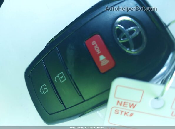 3TMKB5FN2SM049204 2025 TOYOTA TACOMA Белый Вид панели приборов