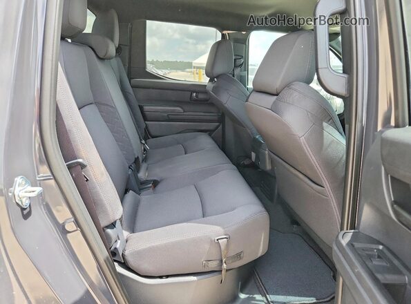 3TMKB5FN2TM060530 2026 TOYOTA TACOMA Black Вид задніх сидінь