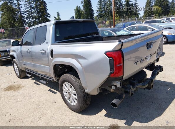 3TMKB5FN3TM065266 2026 TOYOTA TACOMA Silver Trasero izquierdo