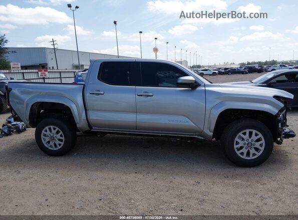 3TMKB5FN4TM065678 2026 TOYOTA TACOMA Silver 360 interior view