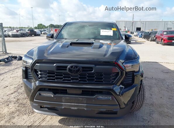 3TMKB5FN5RM021861 2024 TOYOTA TACOMA Black Вид задньої частини салону