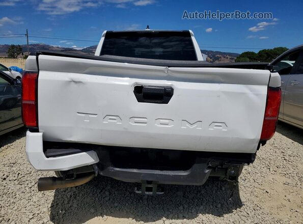 3TMKB5FN5SM045776 2025 TOYOTA TACOMA White Rear view