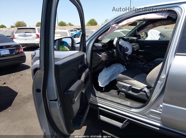 3TMKB5FN7RM021411 2024 TOYOTA TACOMA Silver წინა სალონის ხედი