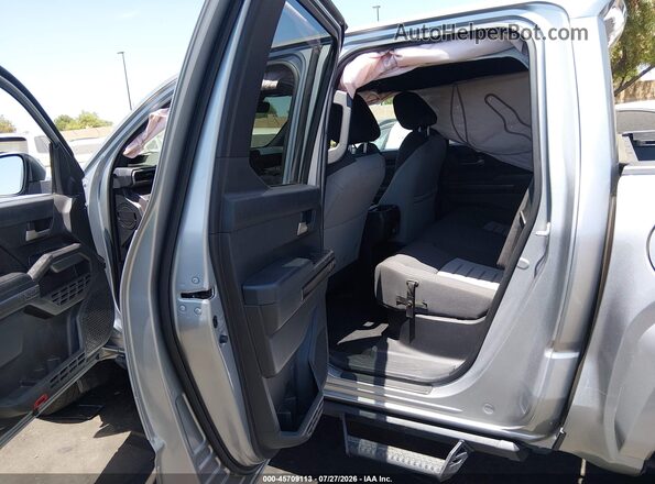 3TMKB5FN7RM021411 2024 TOYOTA TACOMA Silver VIN კოდის სტიკერის ხედი