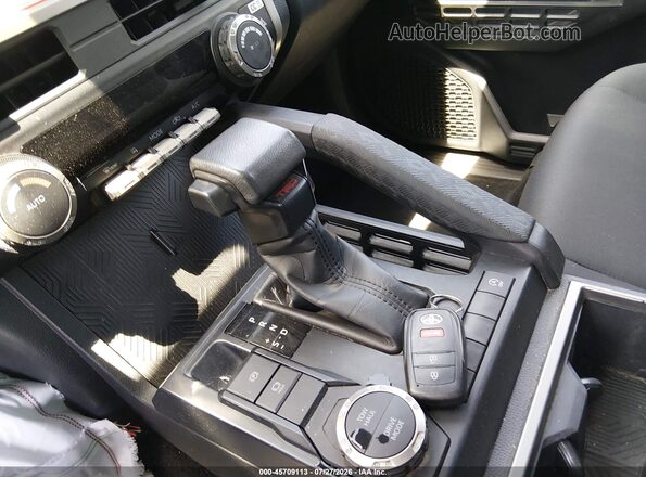 3TMKB5FN7RM021411 2024 TOYOTA TACOMA Silver წინა პანელის ხედი