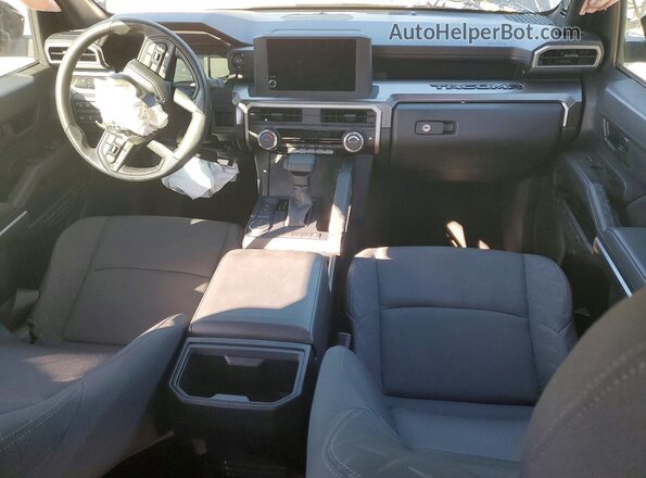 3TMKB5FN7SM047027 2025 TOYOTA TACOMA Black Widok deski rozdzielczej