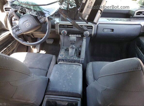 3TMKB5FN7SM048145 2025 TOYOTA TACOMA Угольный Вид панели приборов
