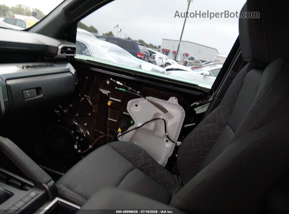 3TMKB5FN7TM066145 2026 TOYOTA TACOMA Black Вид салону спереду