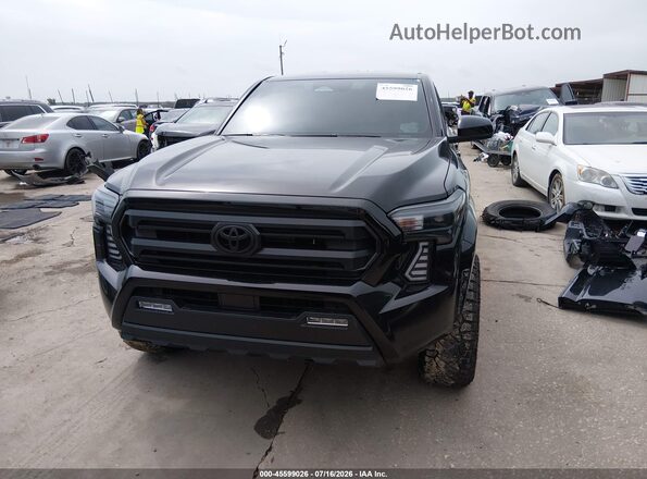 3TMKB5FN7TM066145 2026 TOYOTA TACOMA Black Вид задньої частини салону