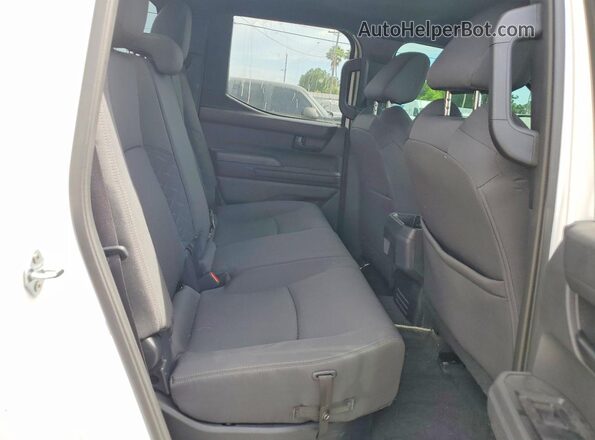3TMKB5FN8RM014760 2024 TOYOTA TACOMA White Вид задніх сидінь