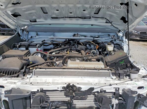3TMKB5FN8RM014760 2024 TOYOTA TACOMA White Вид задньої частини салону