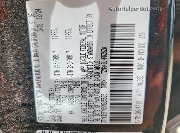 3TMKB5FN8SM025585 2025 TOYOTA TACOMA Black Widok komory silnika