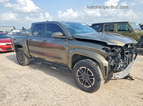 3TMKB5FNXSM049662 2025 TOYOTA TACOMA Green Front right