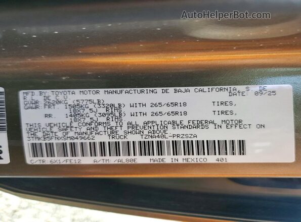 3TMKB5FNXSM049662 2025 TOYOTA TACOMA Green Engine compartment view