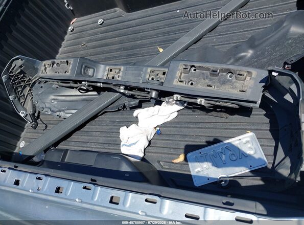 3TMLB5JN0RM003957 2024 TOYOTA TACOMA Silver 
