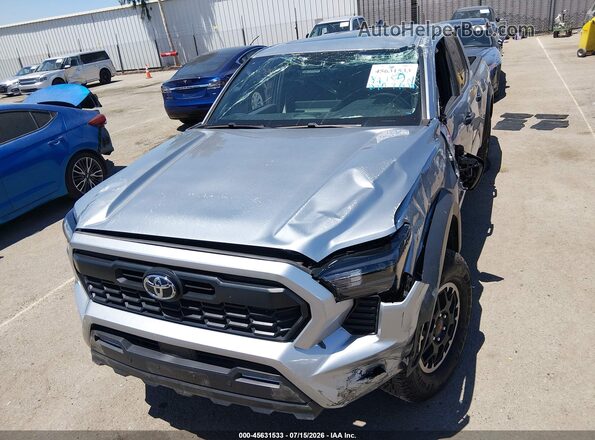 3TMLB5JN0RM038627 2024 TOYOTA TACOMA Silver Vista frontal