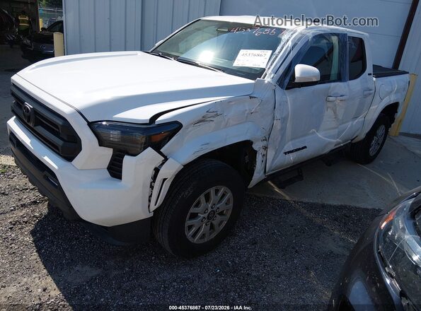 3TMLB5JN0RM052723 2024 TOYOTA TACOMA White Передня ліва чверть