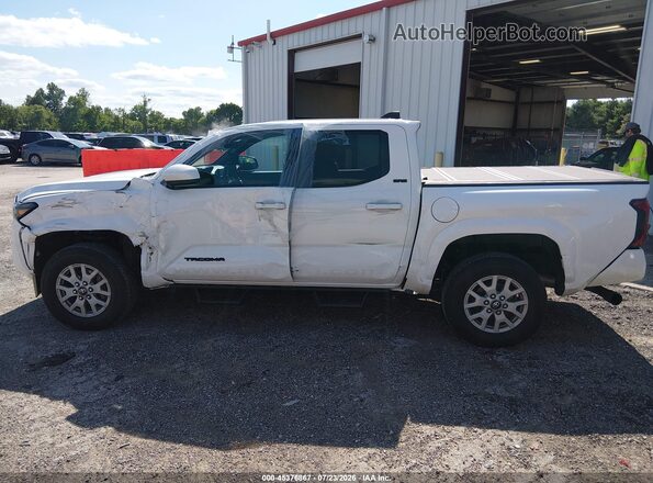 3TMLB5JN0RM052723 2024 TOYOTA TACOMA White Панорамний вид салону 360°