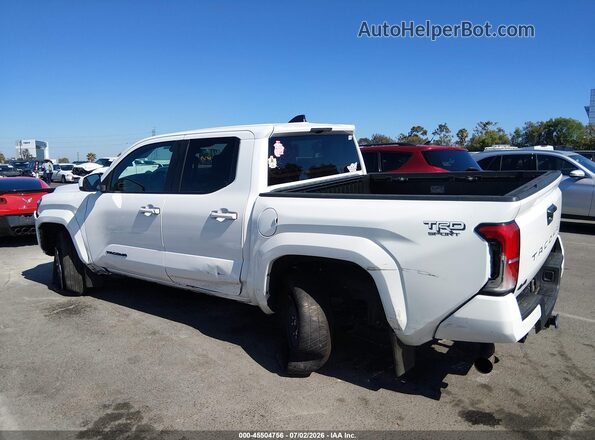 3TMLB5JN0RM060370 2024 TOYOTA TACOMA White 360 interior view