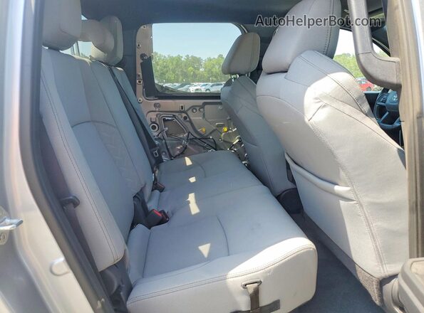 3TMLB5JN0SM115132 2025 TOYOTA TACOMA Gray Вид задніх сидінь