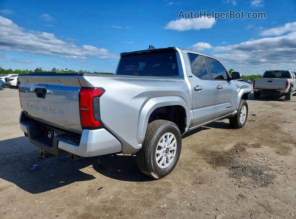 3TMLB5JN0SM153301 2025 TOYOTA TACOMA Silver Rear right