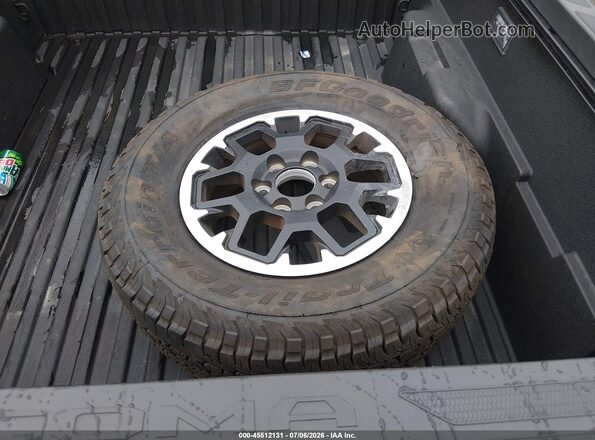 3TMLB5JN0TM236504 2026 TOYOTA TACOMA Blue Vista del cuadro de instrumentos
