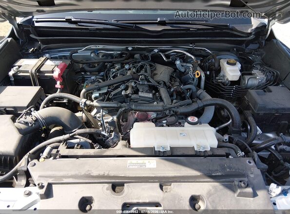 3TMLB5JN1RM016636 2024 TOYOTA TACOMA Silver Rear view