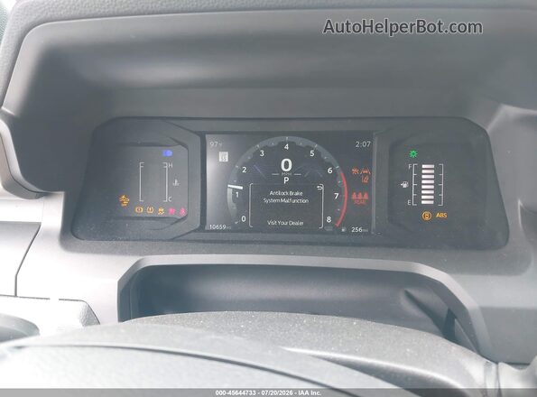 3TMLB5JN1RM056781 2024 TOYOTA TACOMA White Widok tylnych siedzeń