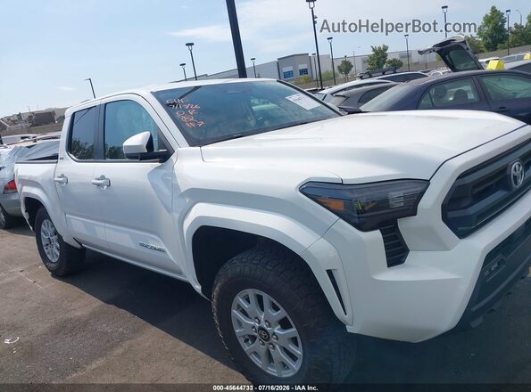 3TMLB5JN1RM056781 2024 TOYOTA TACOMA White Widok wnętrza 360 stopni