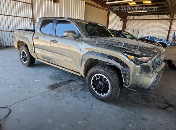 3TMLB5JN1RM062855 2024 TOYOTA TACOMA Green Передня права чверть