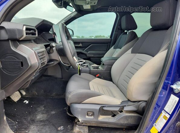 3TMLB5JN1SM098759 2025 TOYOTA TACOMA Blue Vista interior delantera