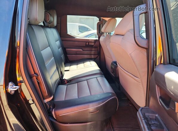 3TMLB5JN1SM169216 2025 TOYOTA TACOMA Черный Вид задних сидений