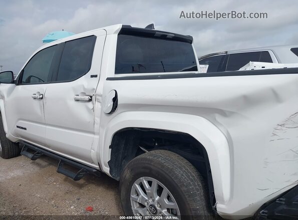 3TMLB5JN1TM241369 2026 TOYOTA TACOMA White Панорамний вид салону 360°