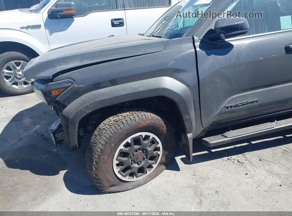 3TMLB5JN1TM264490 2026 TOYOTA TACOMA Gray Առջևի ձախ երեք քառորդ տեսարան