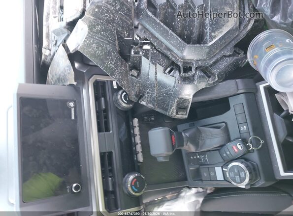 3TMLB5JN1TM264490 2026 TOYOTA TACOMA Gray Առջևի վահանակի տեսք