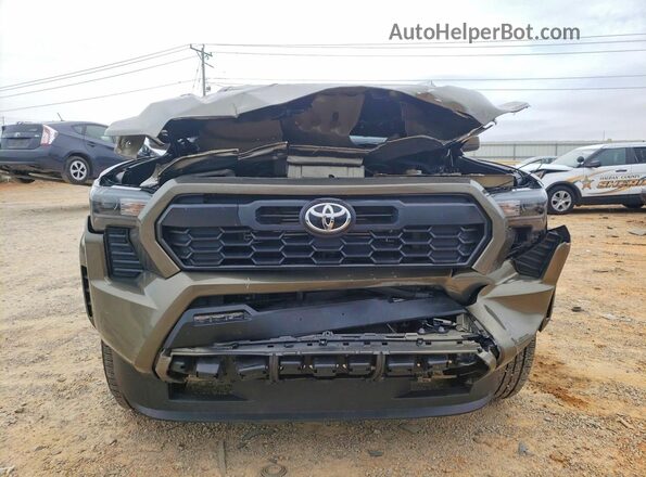 3TMLB5JN2RM061472 2024 TOYOTA TACOMA Green Widok z przodu