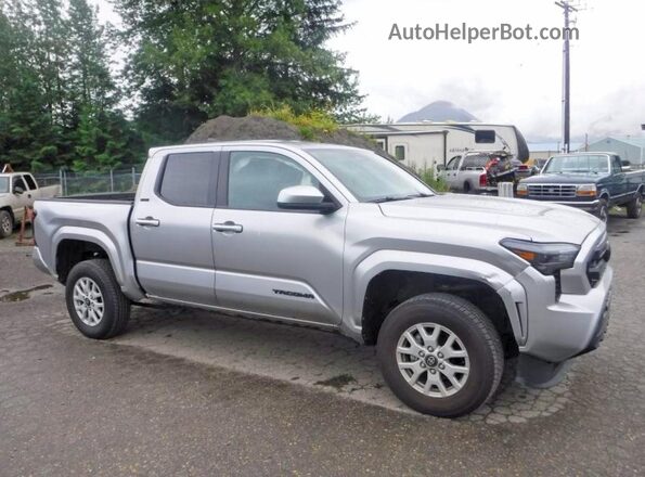 3TMLB5JN2TM210566 2026 TOYOTA TACOMA Silver წინა მარჯვენა
