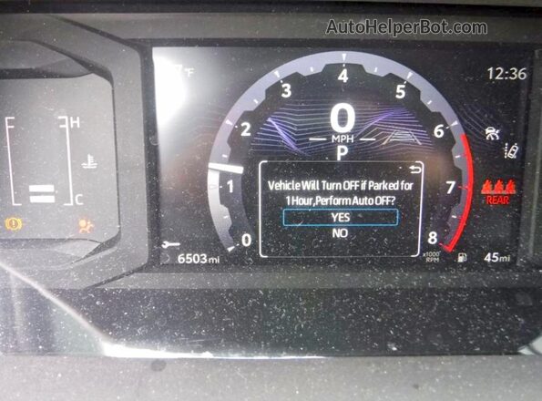 3TMLB5JN2TM210566 2026 TOYOTA TACOMA Silver ხელსაწყოთა პანელის ხედი