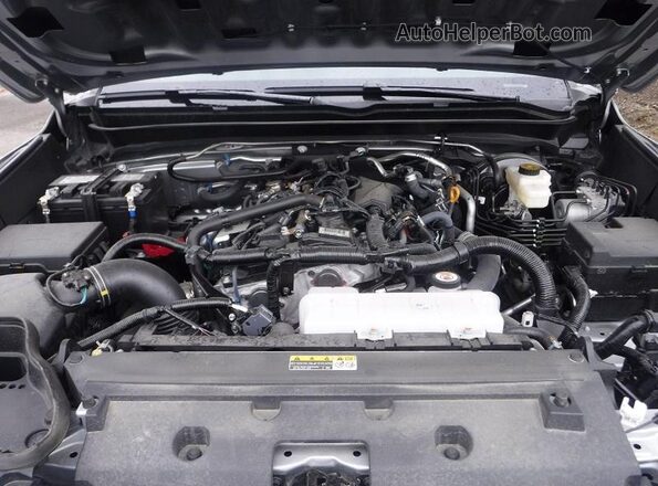 3TMLB5JN2TM210566 2026 TOYOTA TACOMA Silver უკანა სალონის ხედი