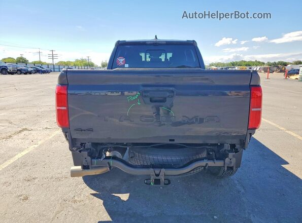 3TMLB5JN3RM073422 2024 TOYOTA TACOMA Gray უკანა ხედი