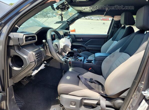 3TMLB5JN3SM159514 2025 TOYOTA TACOMA Черный Вид салона спереди