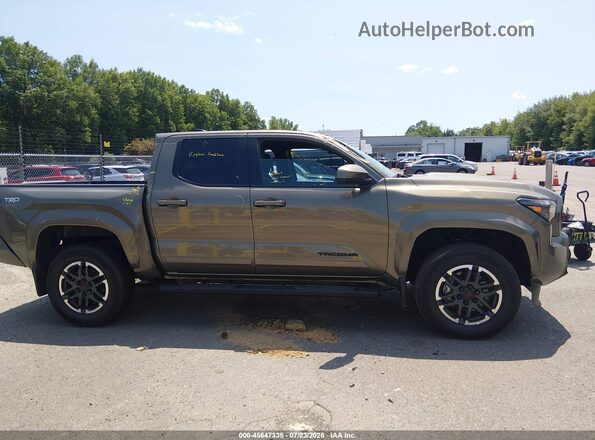 3TMLB5JN3SM201499 2025 TOYOTA TACOMA Tan Rear interior view