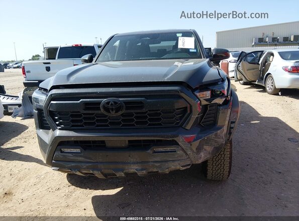 3TMLB5JN3TM230289 2026 TOYOTA TACOMA Black Rear interior view