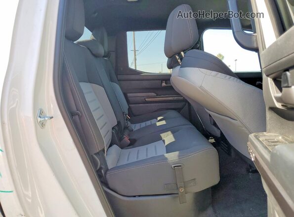 3TMLB5JN3TM232592 2026 TOYOTA TACOMA Белый Вид задних сидений