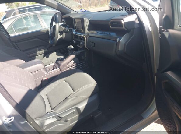3TMLB5JN3TM253832 2026 TOYOTA TACOMA Gray Front interior view