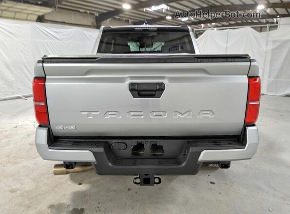 3TMLB5JN3TM277595 2026 TOYOTA TACOMA Silver Vista trasera