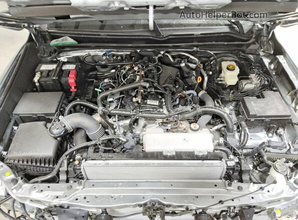 3TMLB5JN3TM277595 2026 TOYOTA TACOMA Silver Vista interior trasera