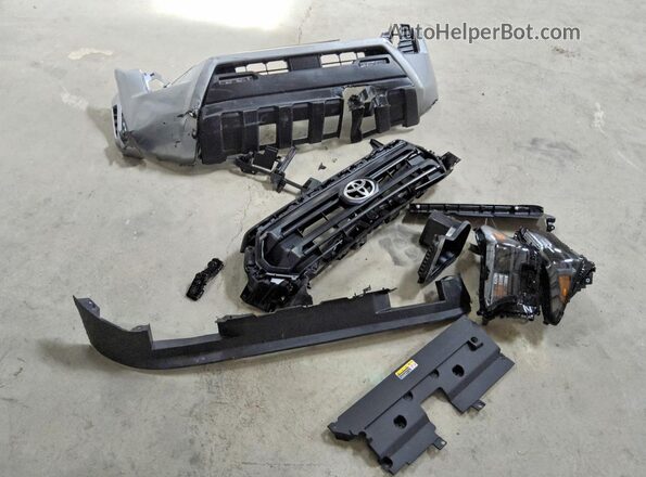 3TMLB5JN3TM277595 2026 TOYOTA TACOMA Silver Vista del compartimento del motor